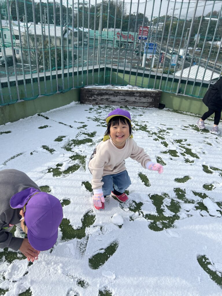 【そら・くじら】雪遊び☃️やったー！！