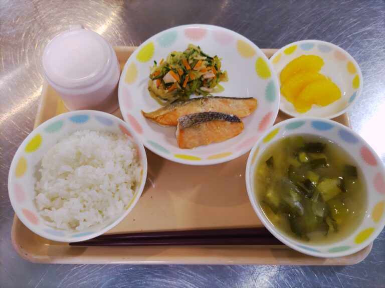 ５/２３　今日の給食