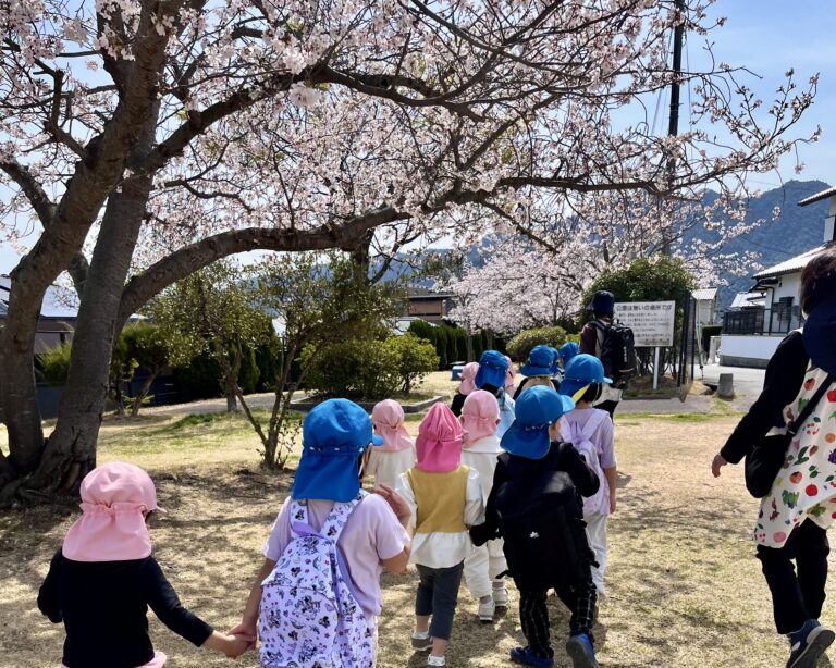 【にじ・そら・くじら】春のお散歩🌸