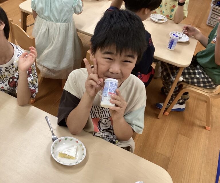 5/21　今日のおいしい顔【誕生会メニュー】