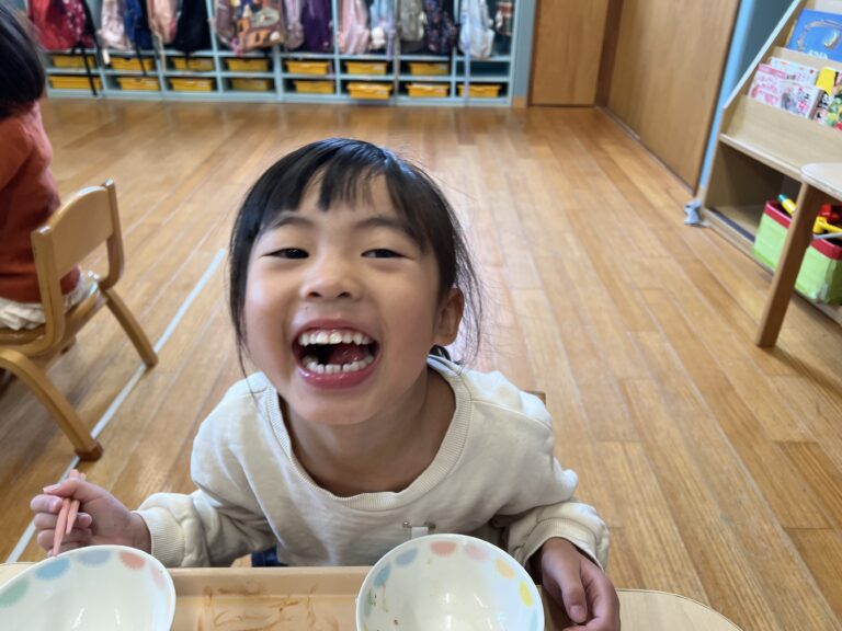 11/12　今日のおいしい顔【お誕生会メニュー🎂】